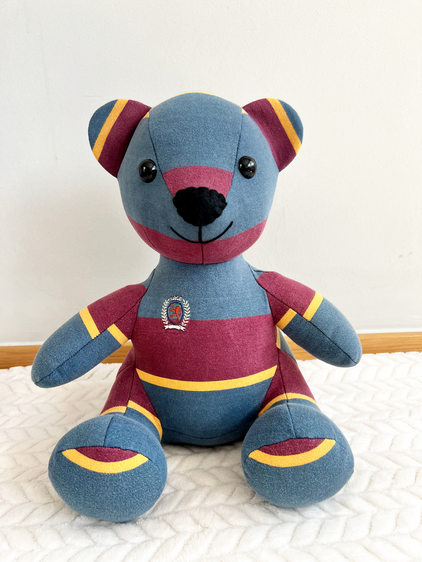 Memorial bear