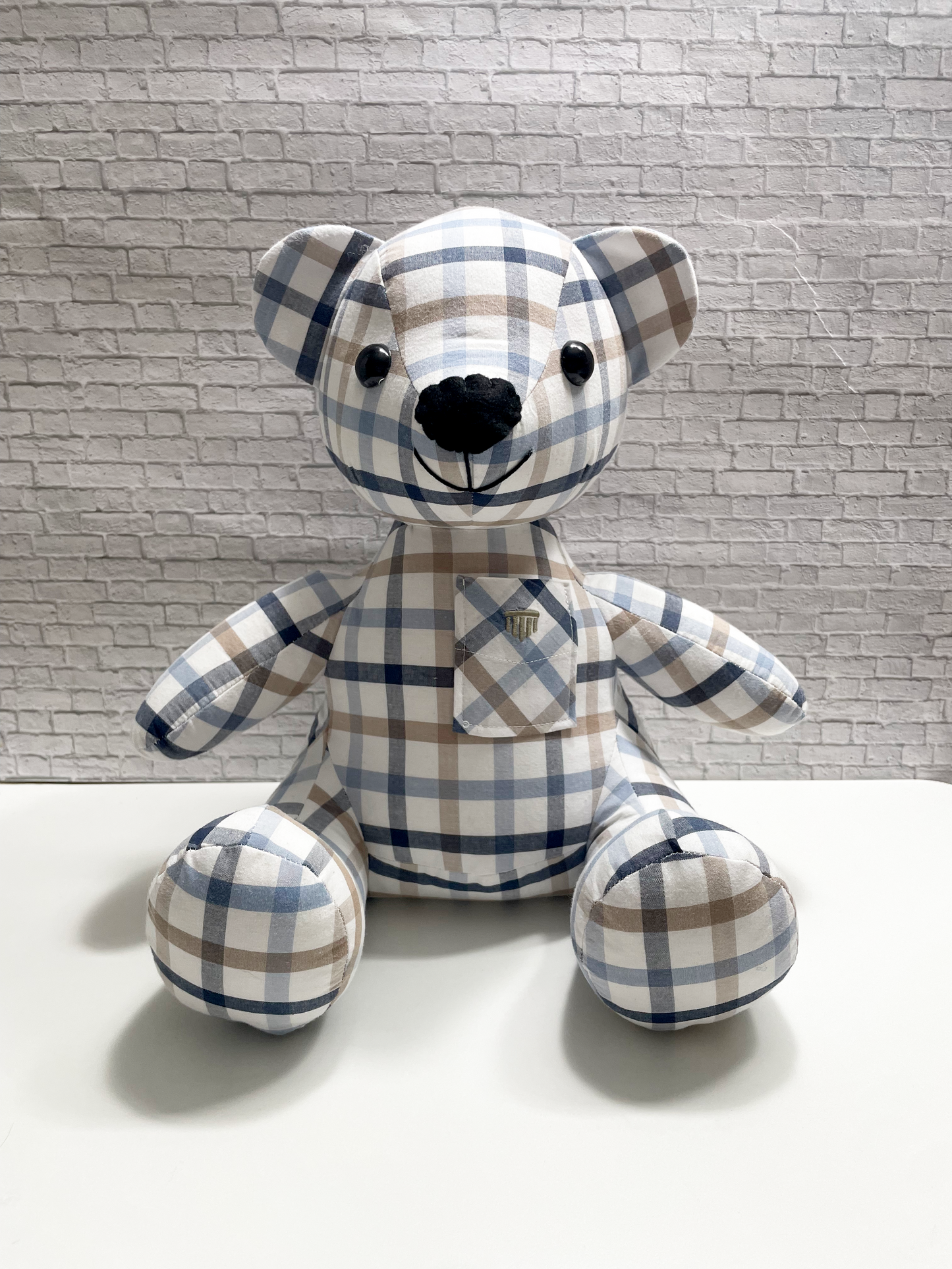 Memorial bear